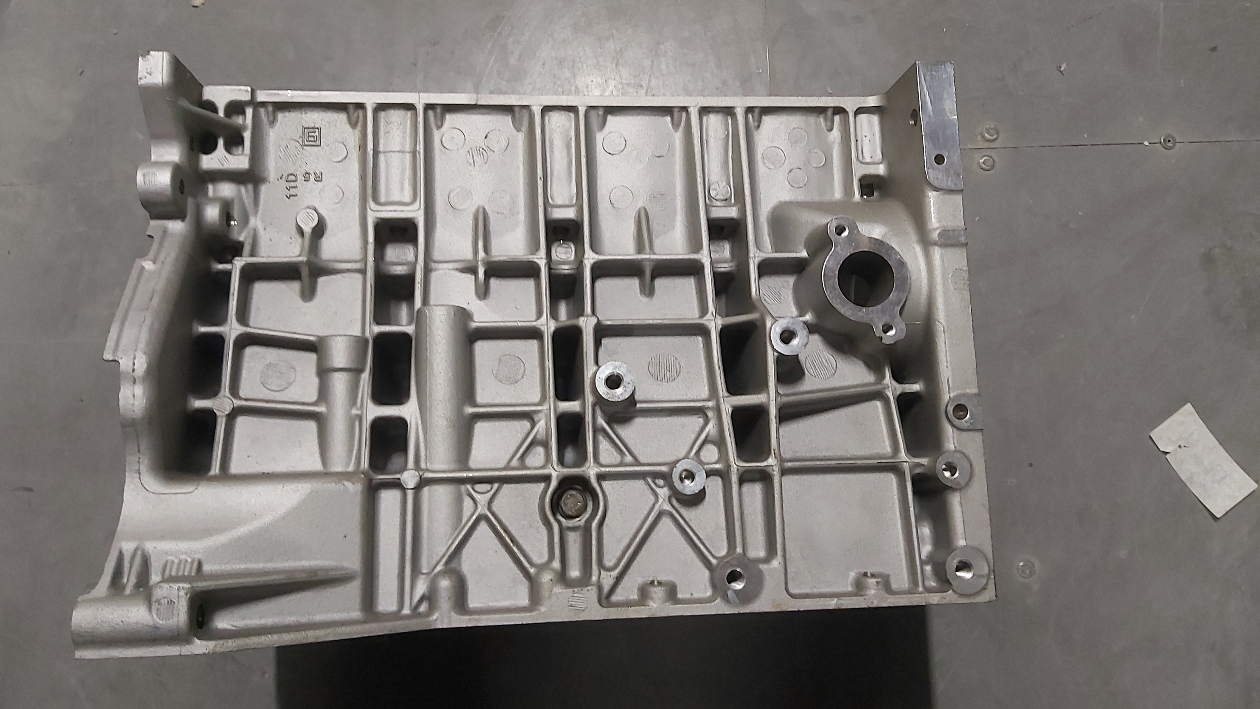 بلوک سیلندر پژو 405 (XU7) برند MT _ هر عدد